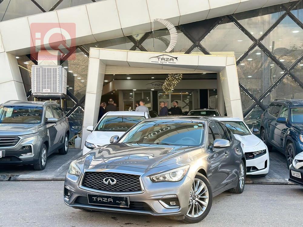 Infiniti Q50